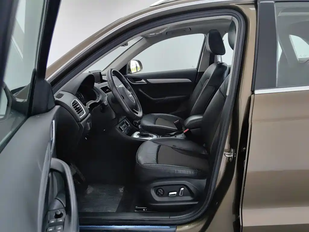 Audi Q3 — миниатюра 10
