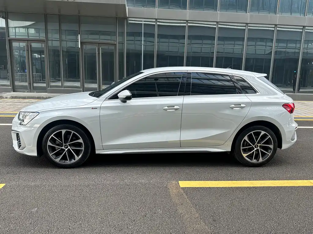 Audi A3 — миниатюра 3
