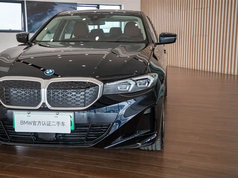 BMW i3 — миниатюра 9