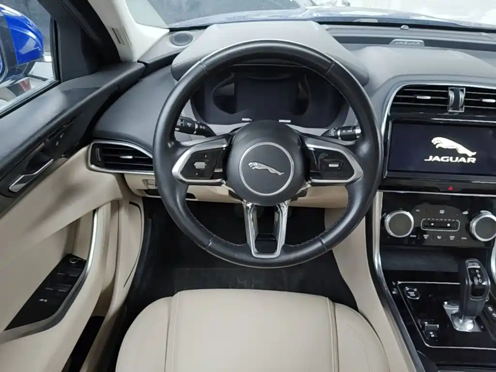 Jaguar XEL — миниатюра 11