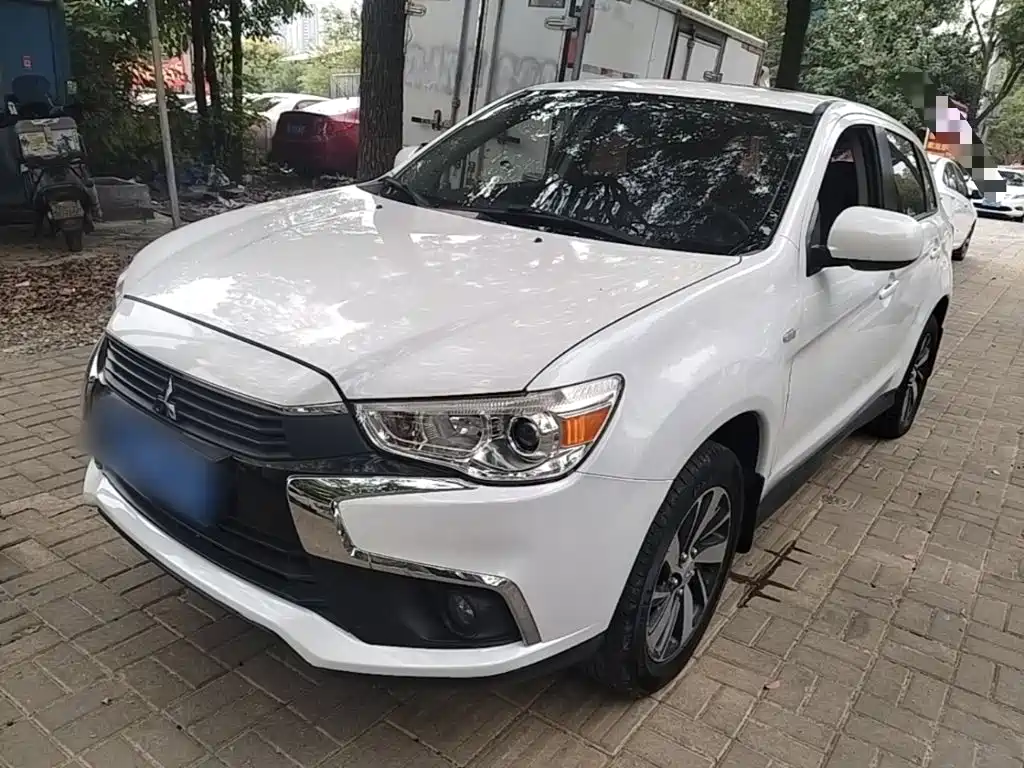 Mitsubishi ASX — миниатюра 2