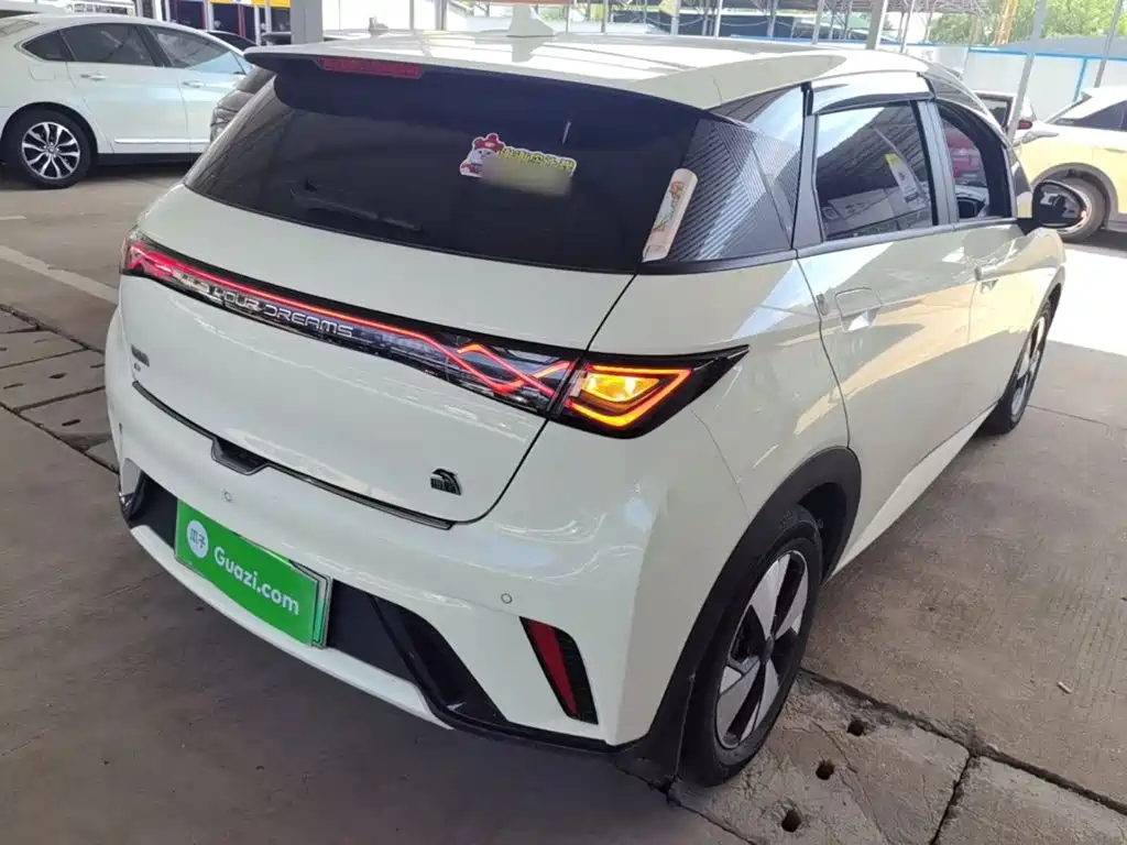 BYD Dolphin — миниатюра 7