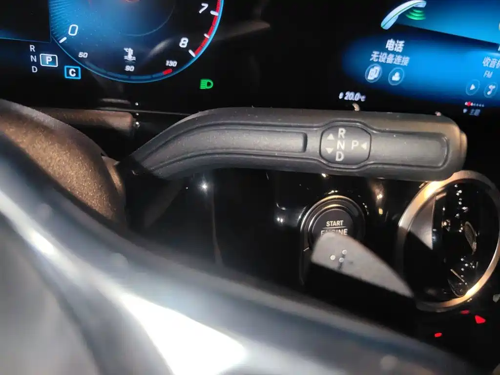 Mercedes-Benz GLA — миниатюра 10