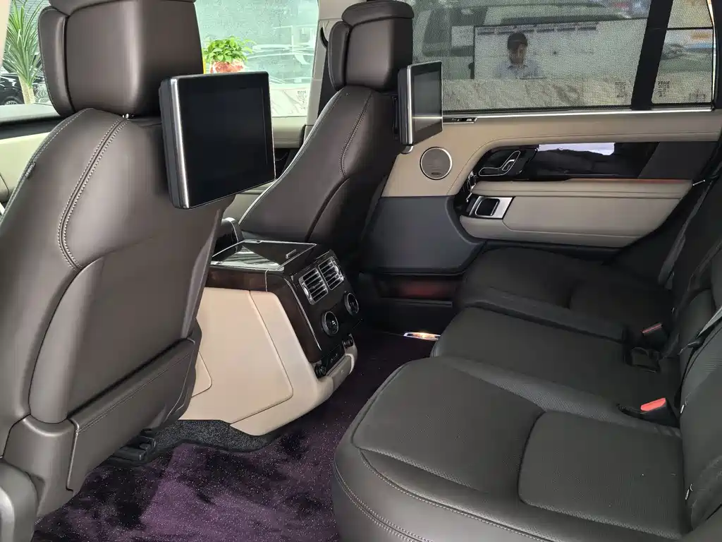 Land Rover Range Rover — миниатюра 2