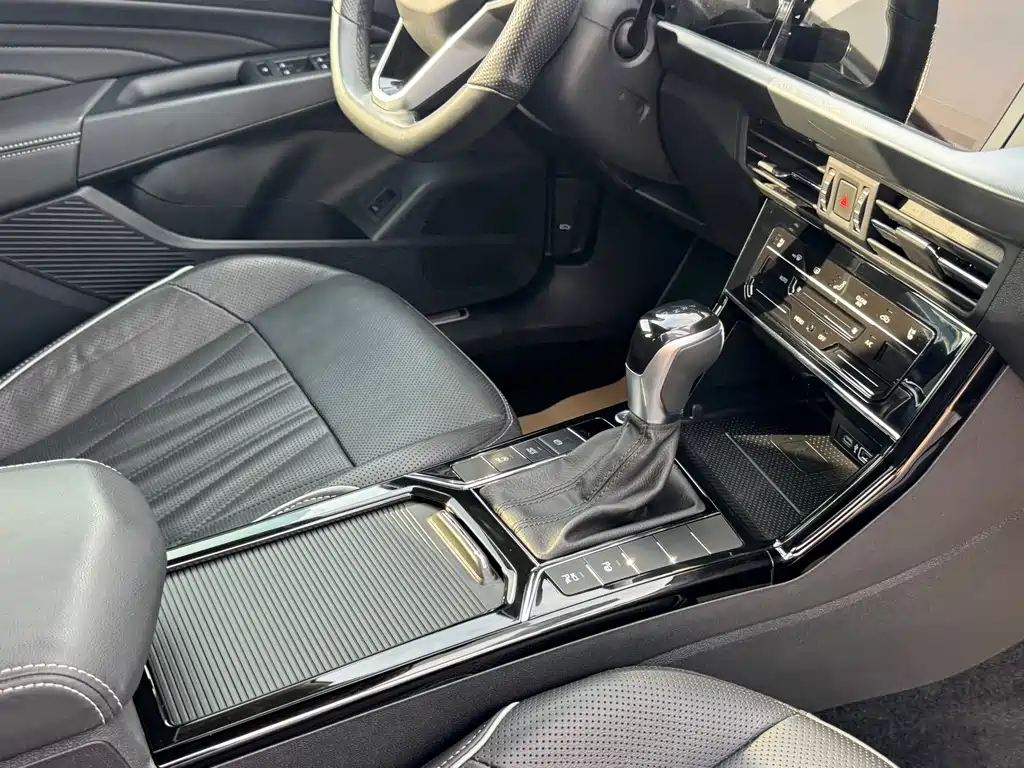 Volkswagen Passat — миниатюра 15
