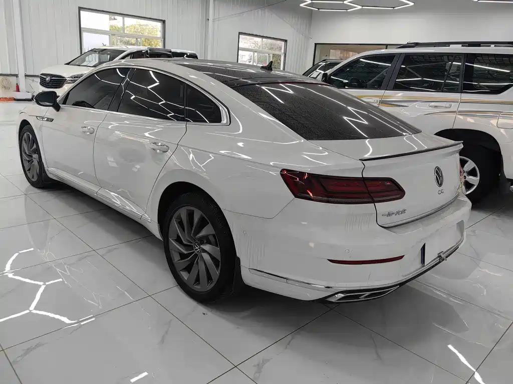 Volkswagen CC — миниатюра 7