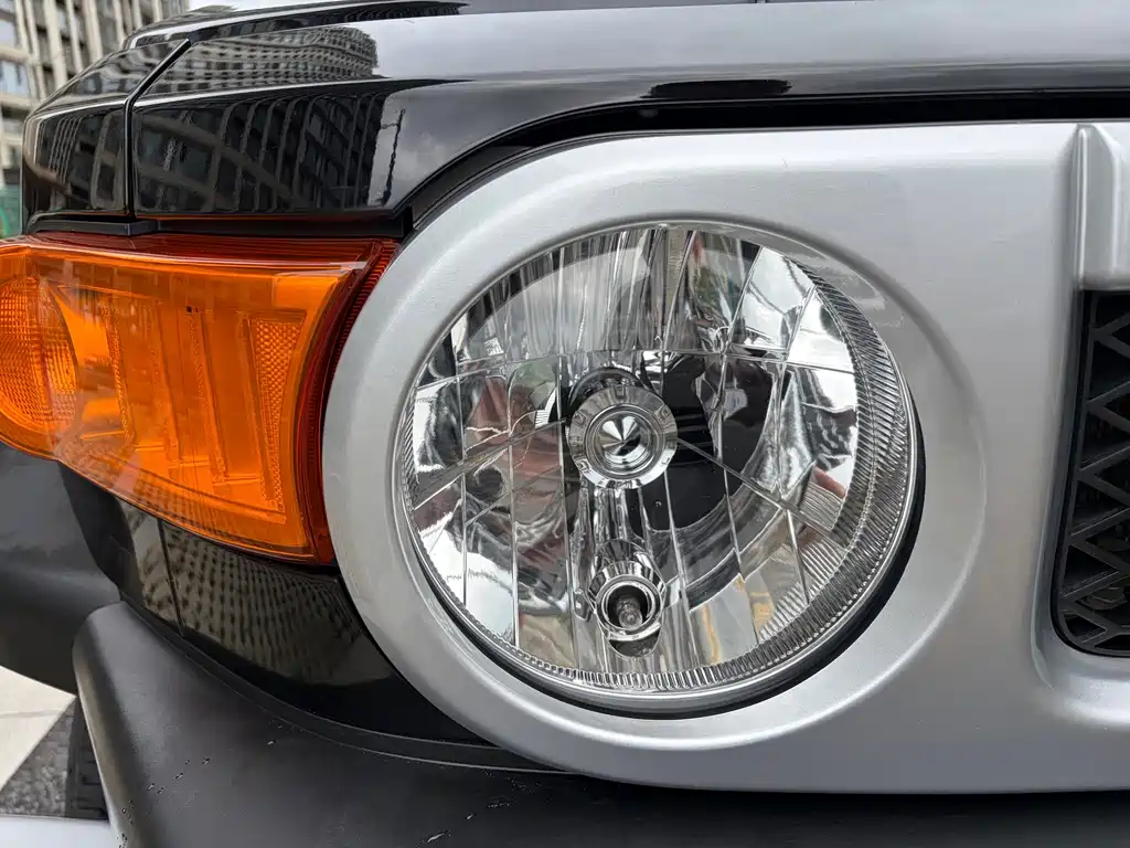 Toyota FJ Cruiser — миниатюра 30