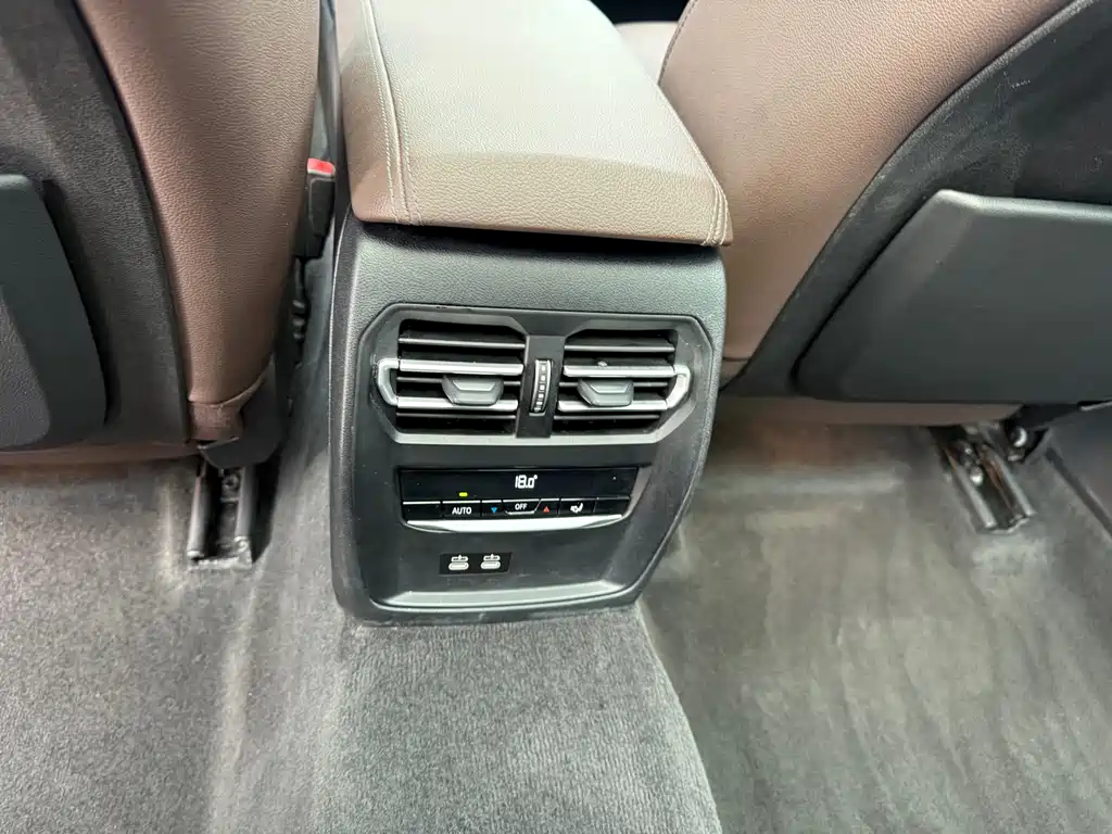 BMW 3 Series — миниатюра 33
