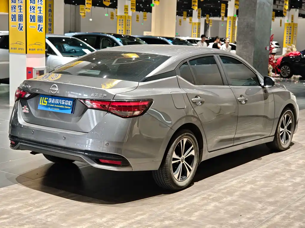 Nissan Sylphy — миниатюра 4