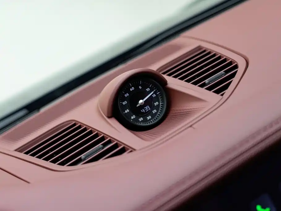 Porsche Panamera — миниатюра 23