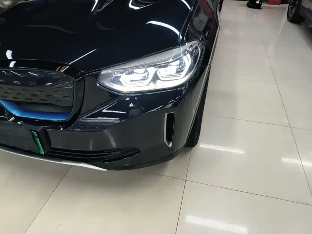 BMW iX3 — миниатюра 24