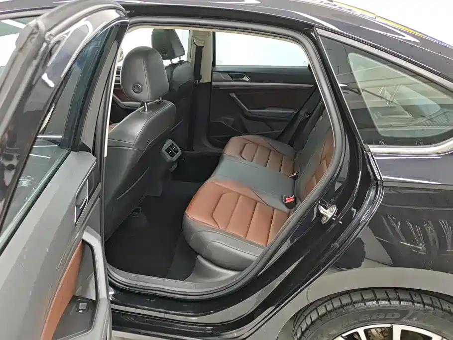 Volkswagen Lavida — миниатюра 11