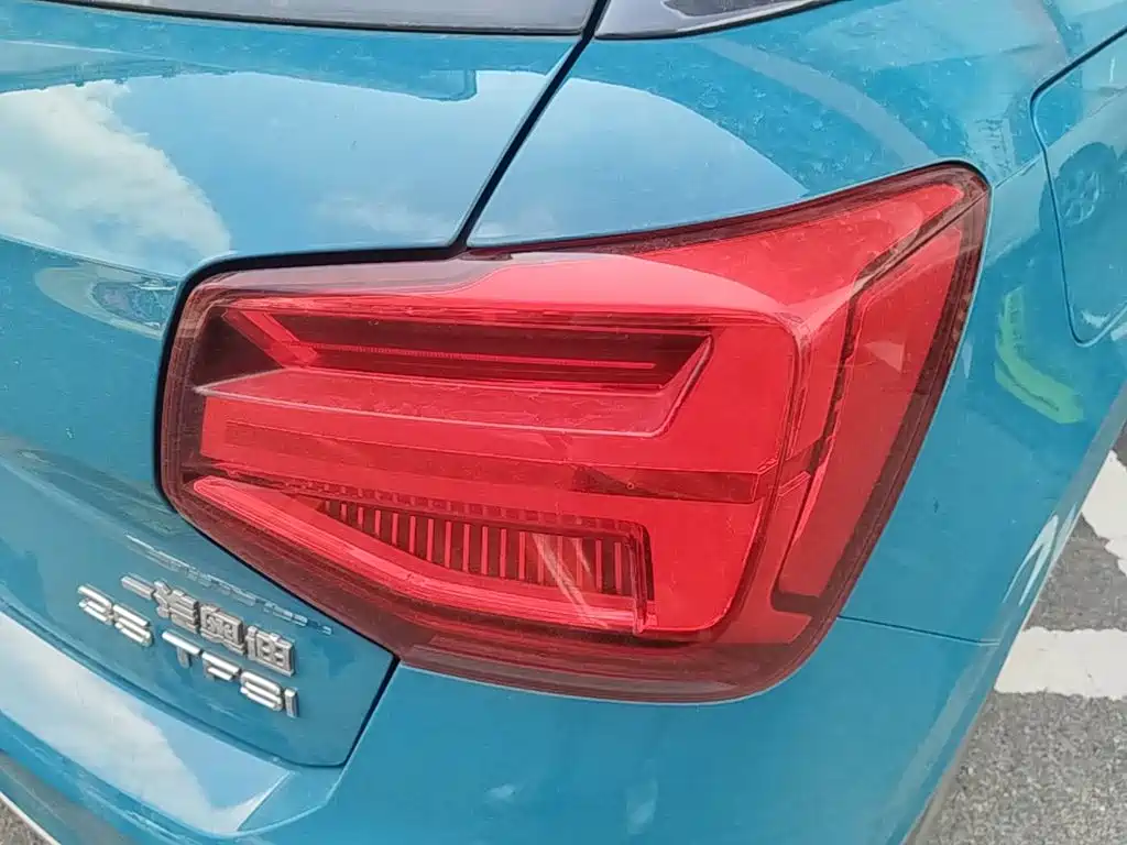 Audi Q2L — миниатюра 8