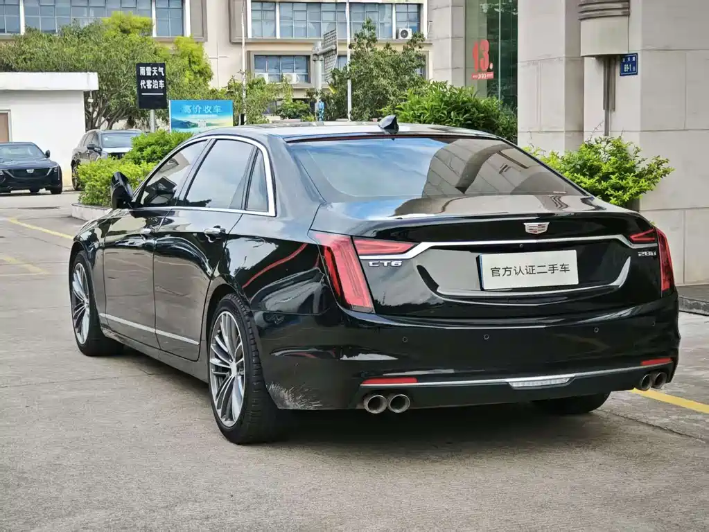 Cadillac CT6 — миниатюра 10