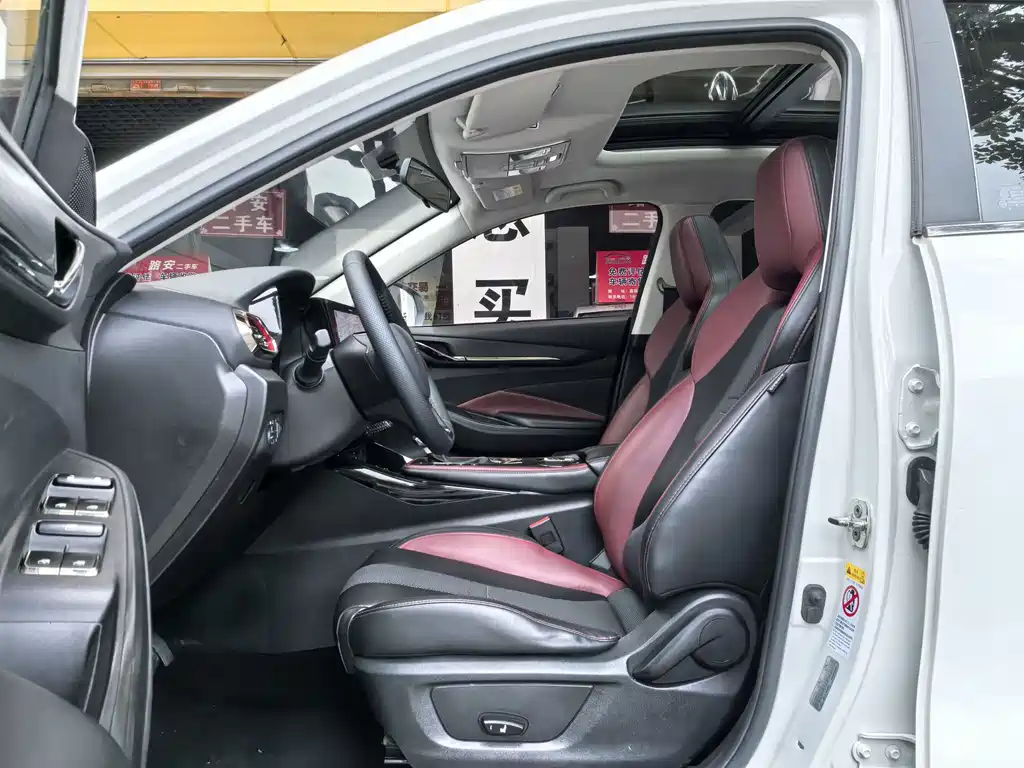 Oshan X5 2021 1.5T DCT Flagship