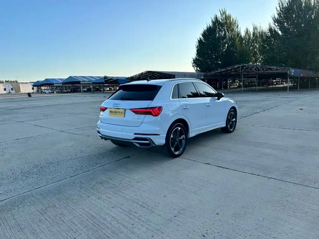 Audi Q3 — миниатюра 5