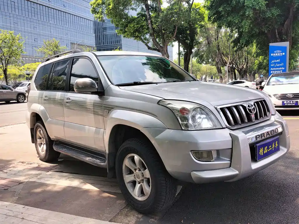 Toyota Prado (Import) — миниатюра 3