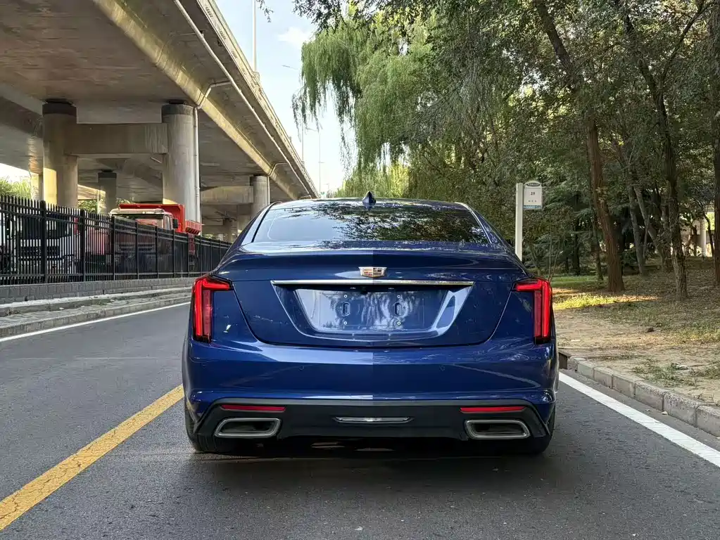 Cadillac CT5 — миниатюра 11