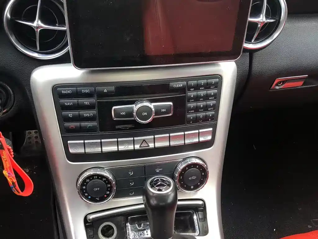 Mercedes-Benz SLK-Class — миниатюра 7