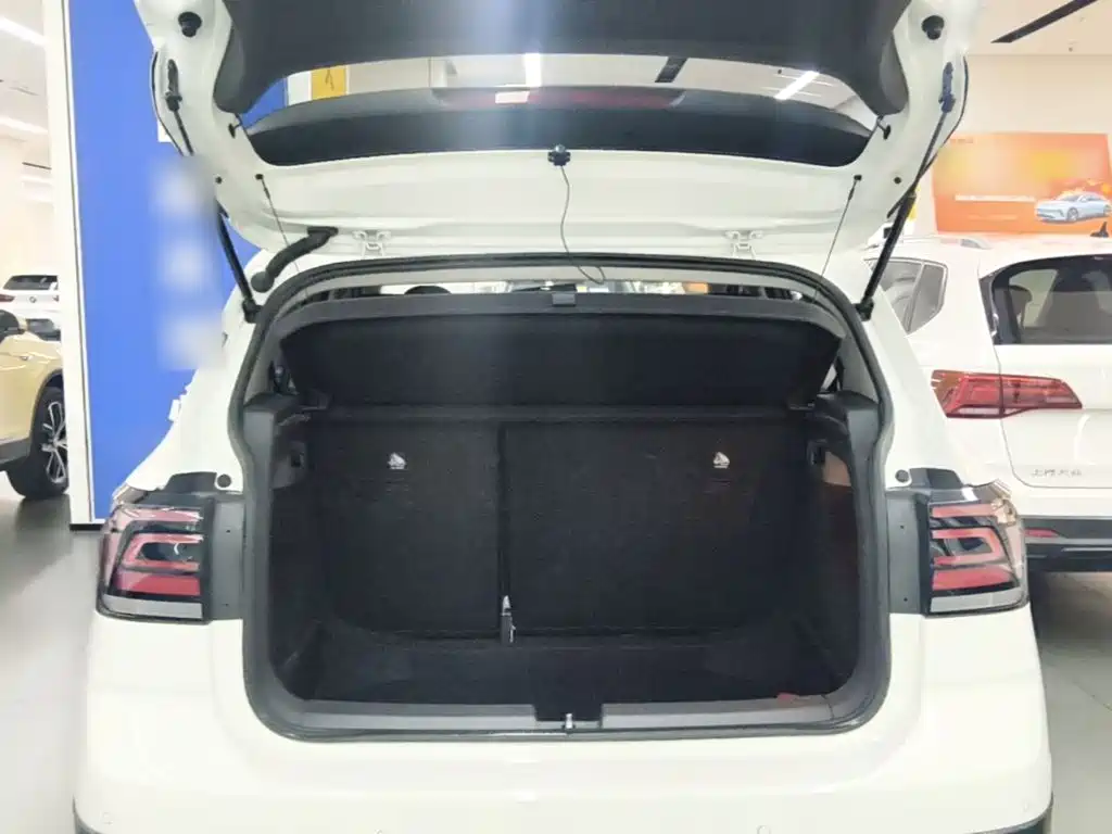 Volkswagen T-Cross — миниатюра 19