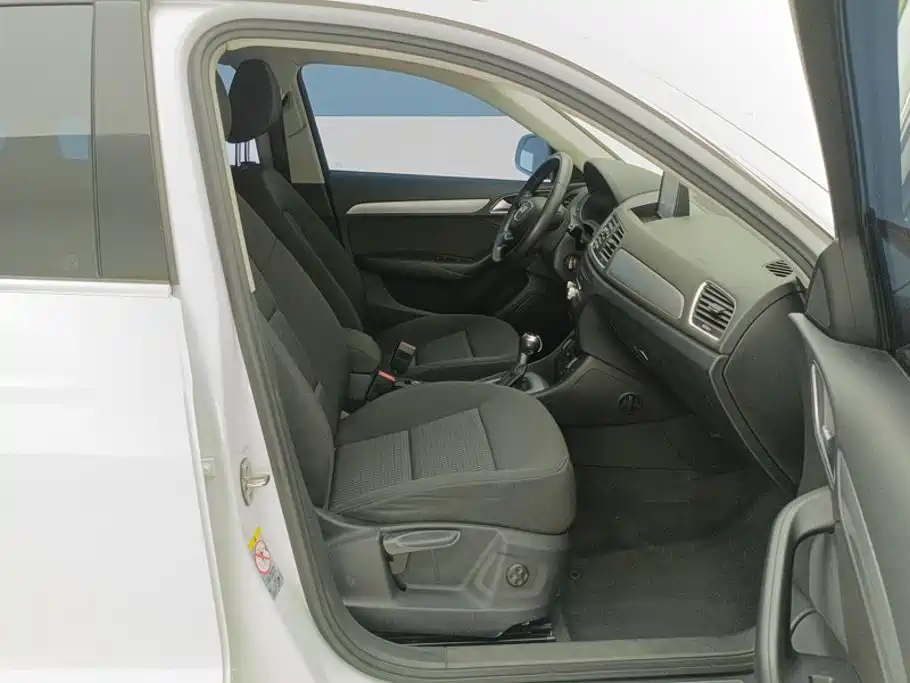 Audi Q3 — миниатюра 8