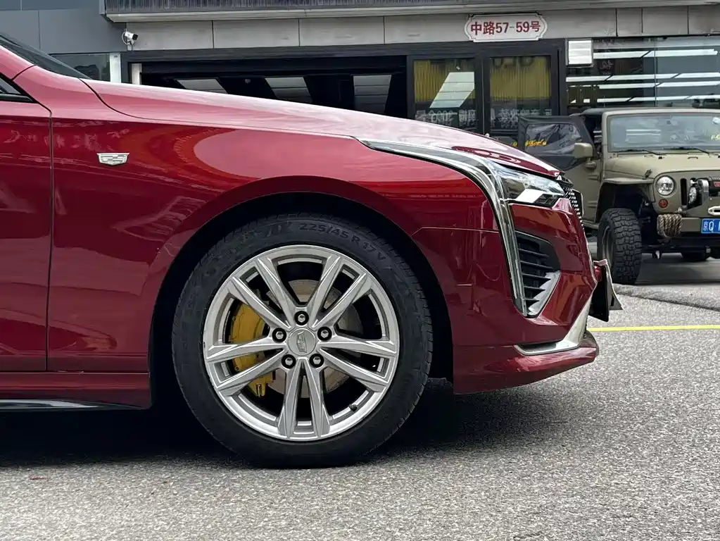 Cadillac CT4 — миниатюра 9