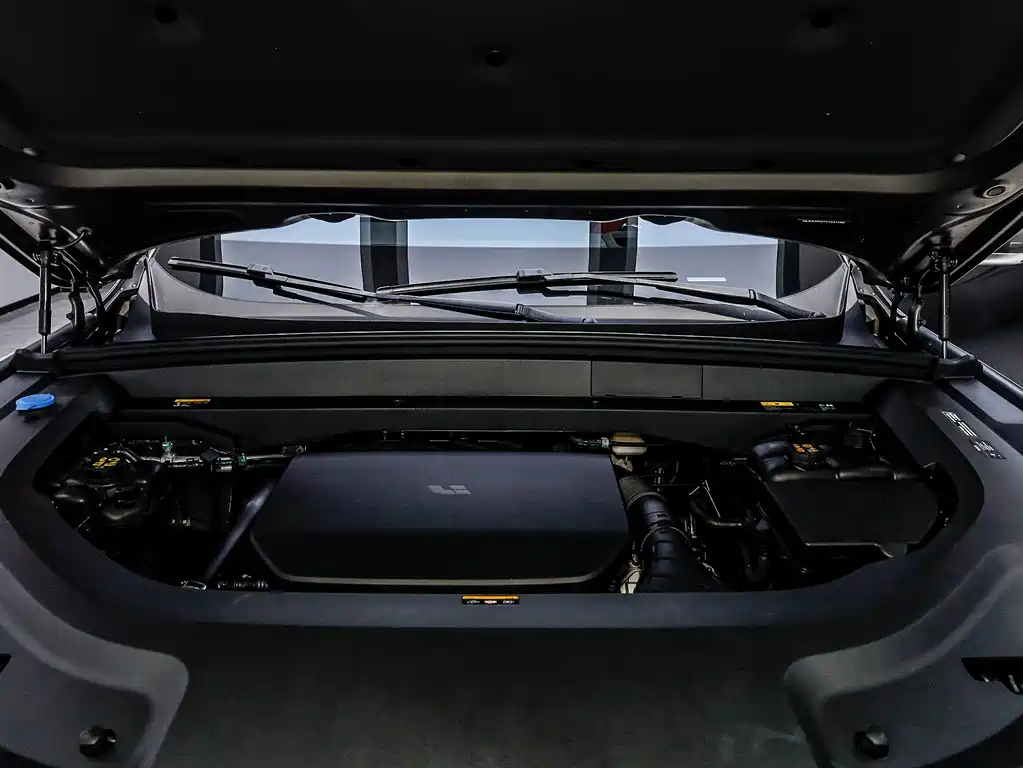 Li Auto Li L8 — миниатюра 25