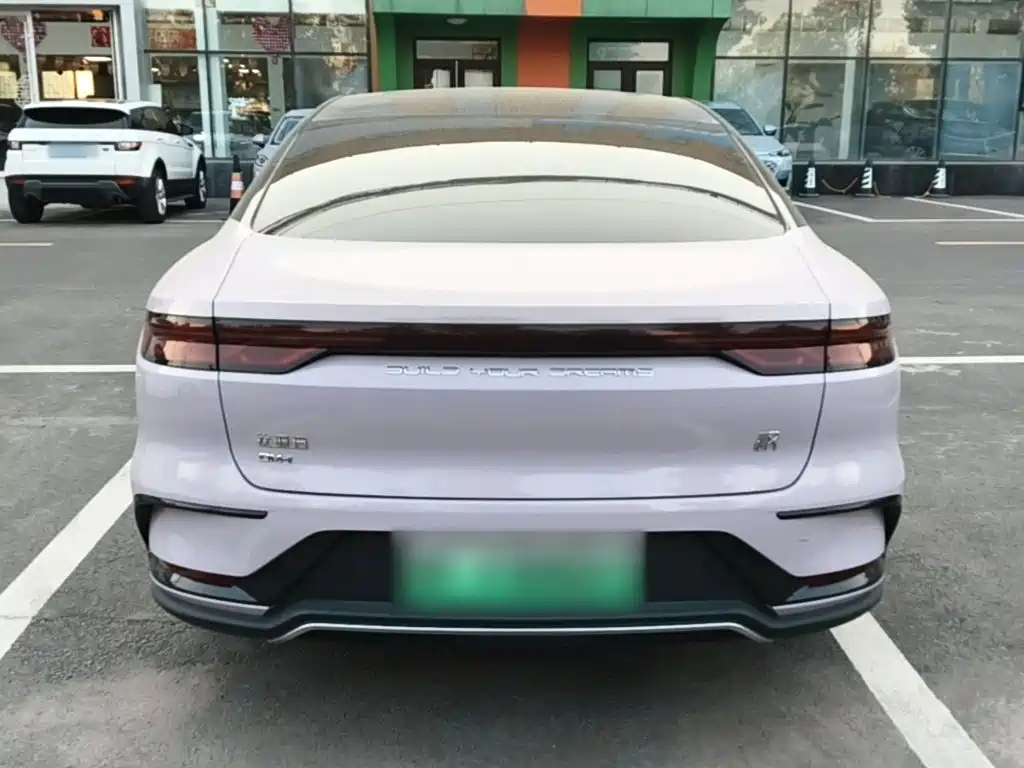 BYD Han — миниатюра 6