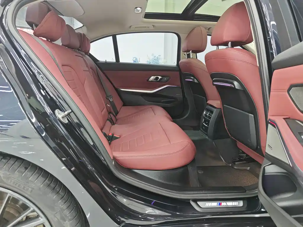 BMW 3 Series — миниатюра 7