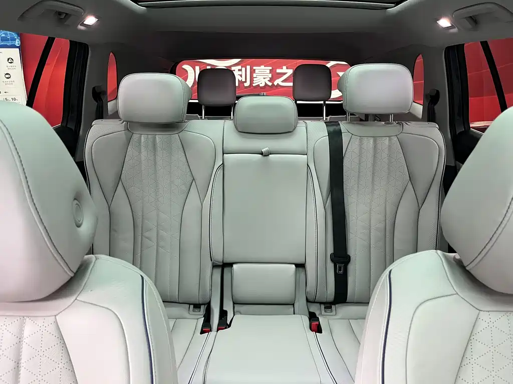 Volkswagen ID.6 X — миниатюра 24