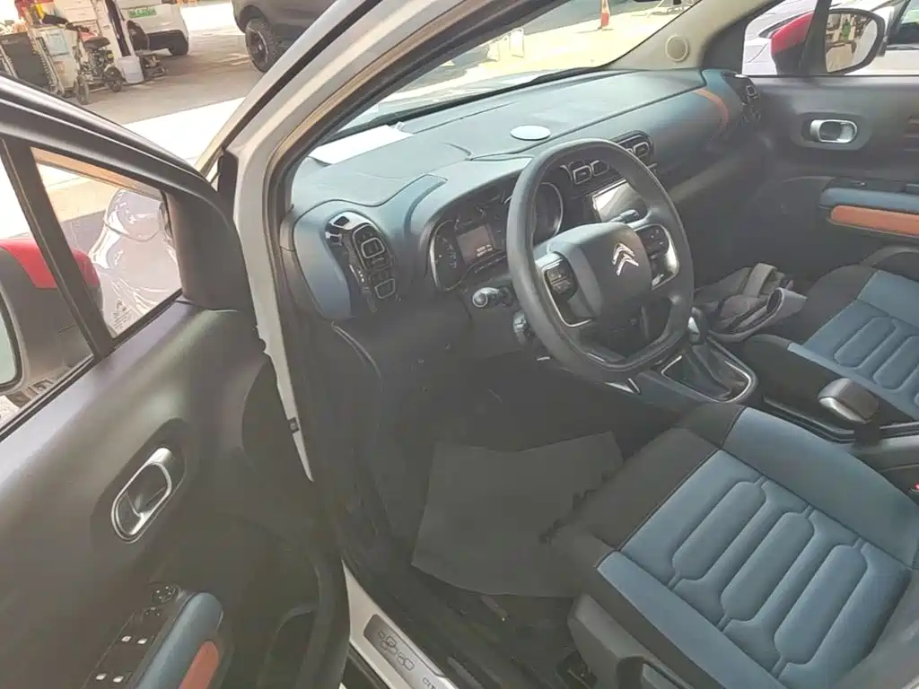 Citroen C4 Aircross — миниатюра 16