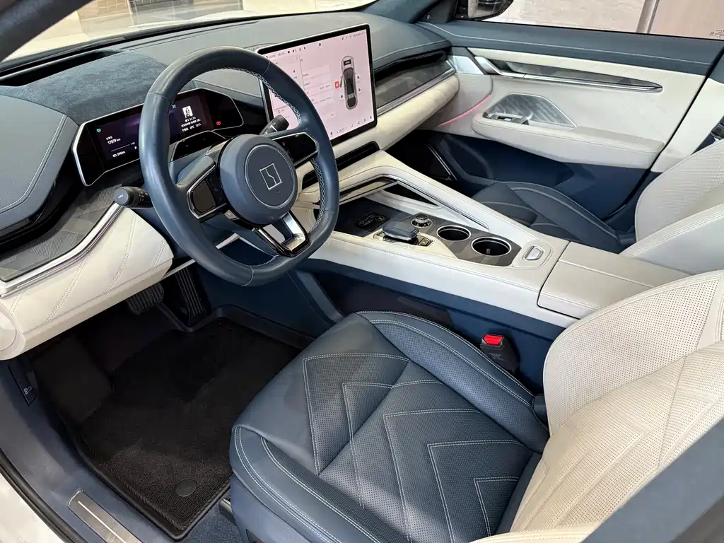 ZEEKR EXTREME KRYPTON 001