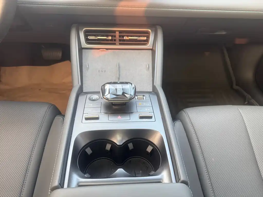 BYD Qin L — миниатюра 19