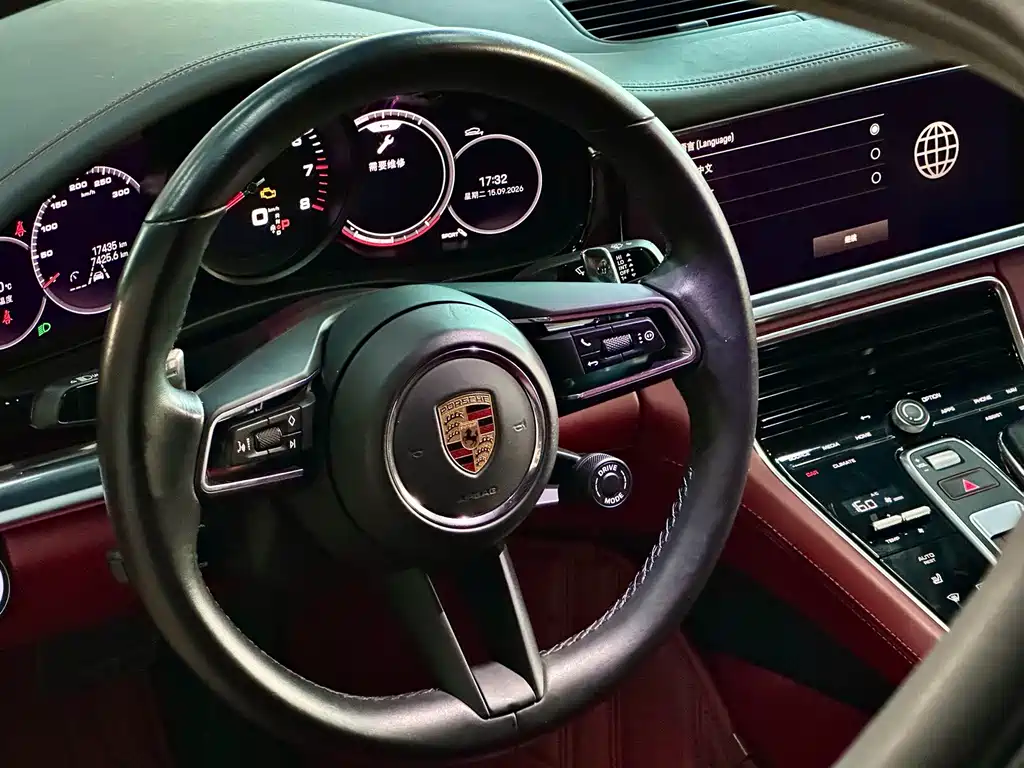 Porsche Panamera — миниатюра 6