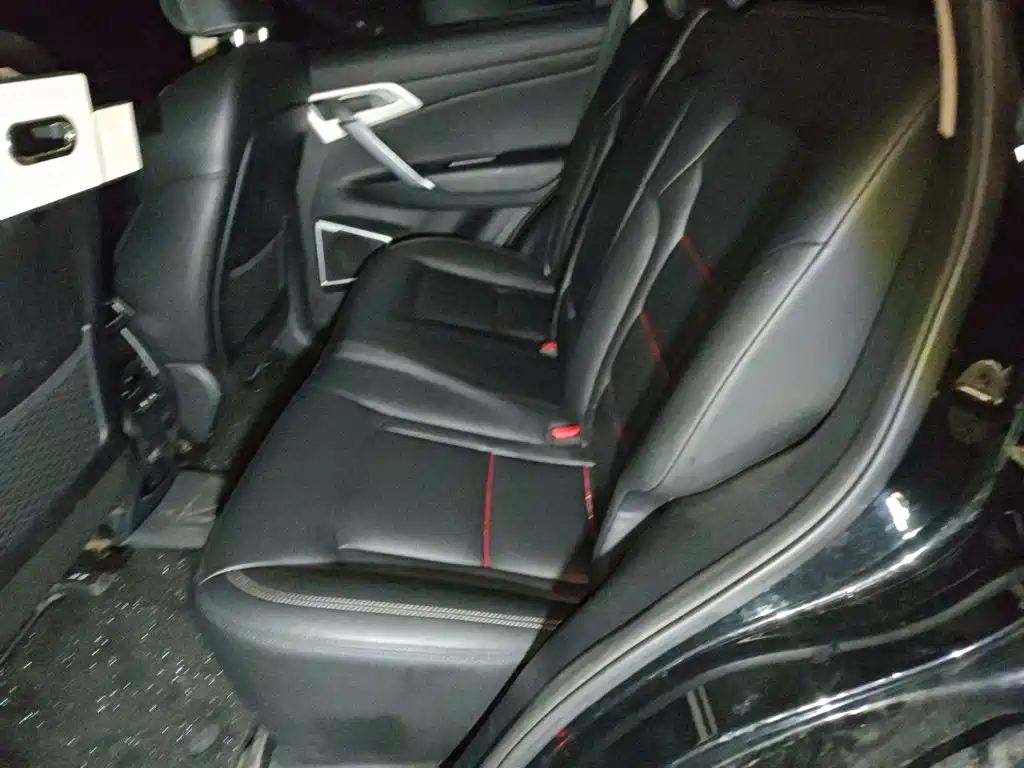 Geely Boyue — миниатюра 15