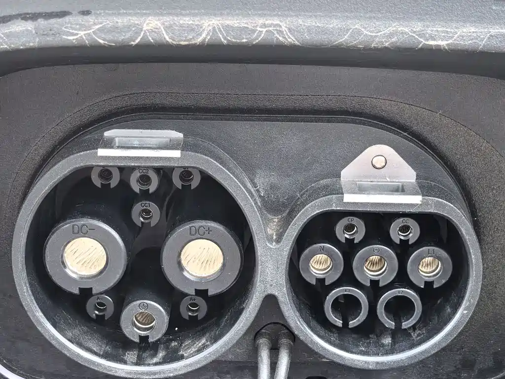 Denza Zoom N8L — миниатюра 21