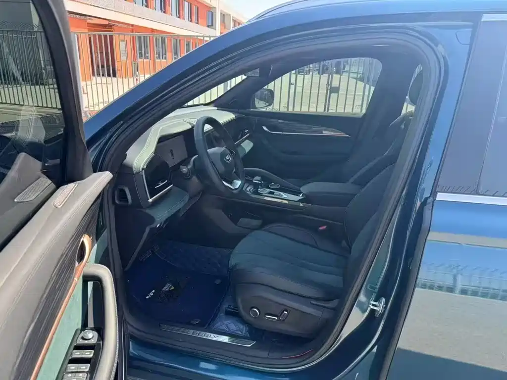 Geely Xingyue L — миниатюра 5