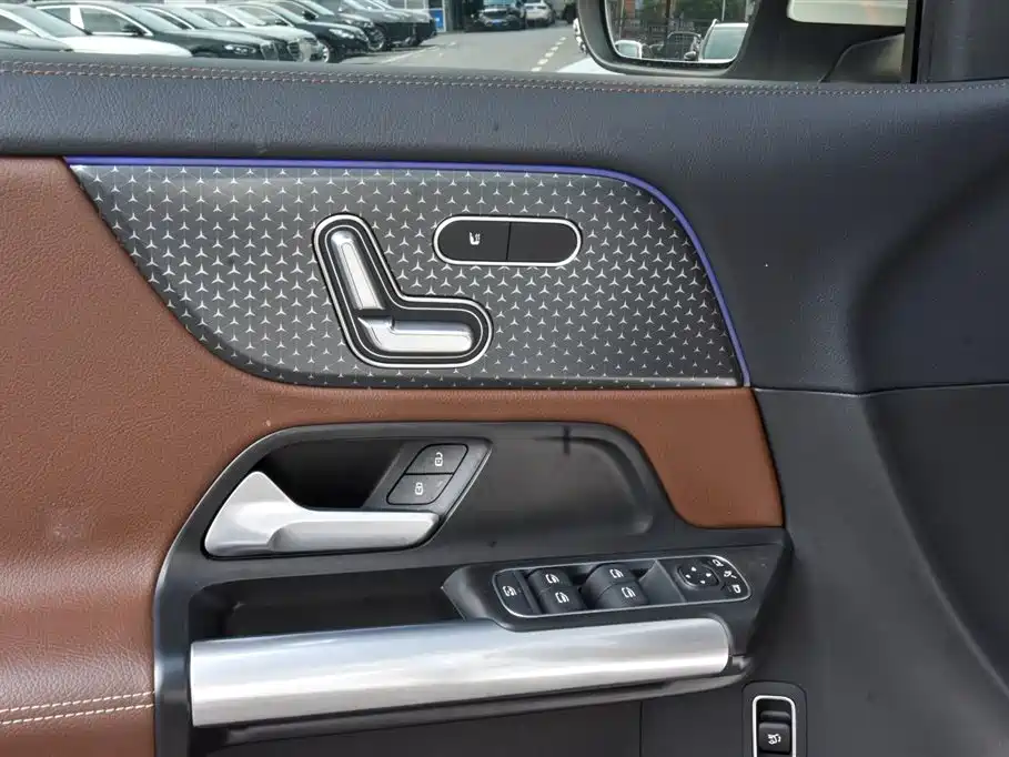 Mercedes-Benz EQA — миниатюра 11