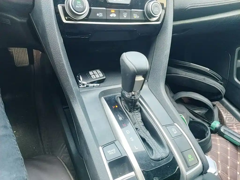 Honda Civic — миниатюра 14