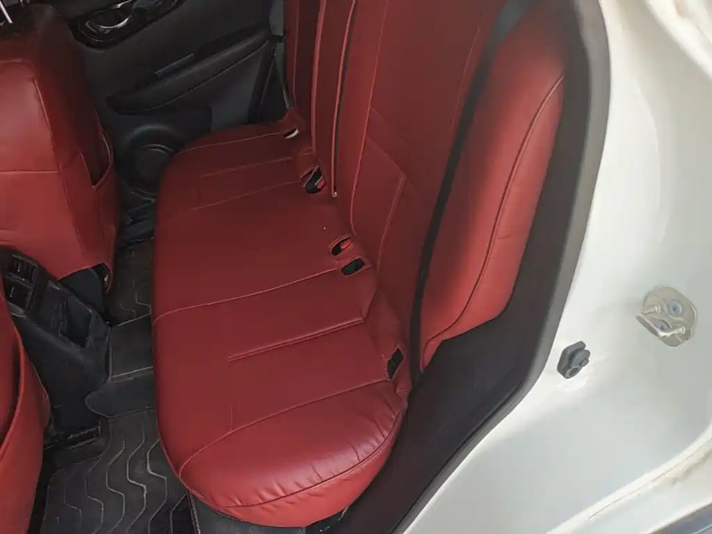 Nissan Qashqai — миниатюра 17