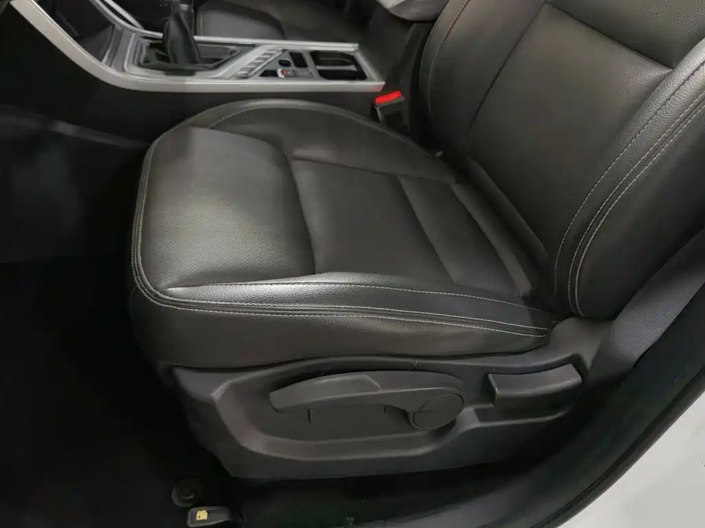 Geely Vision X6 — миниатюра 20