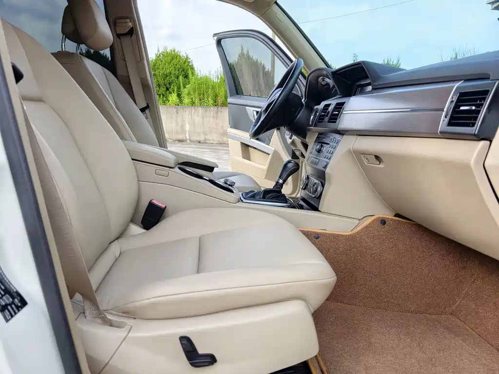 Mercedes-Benz GLK-Class — миниатюра 10