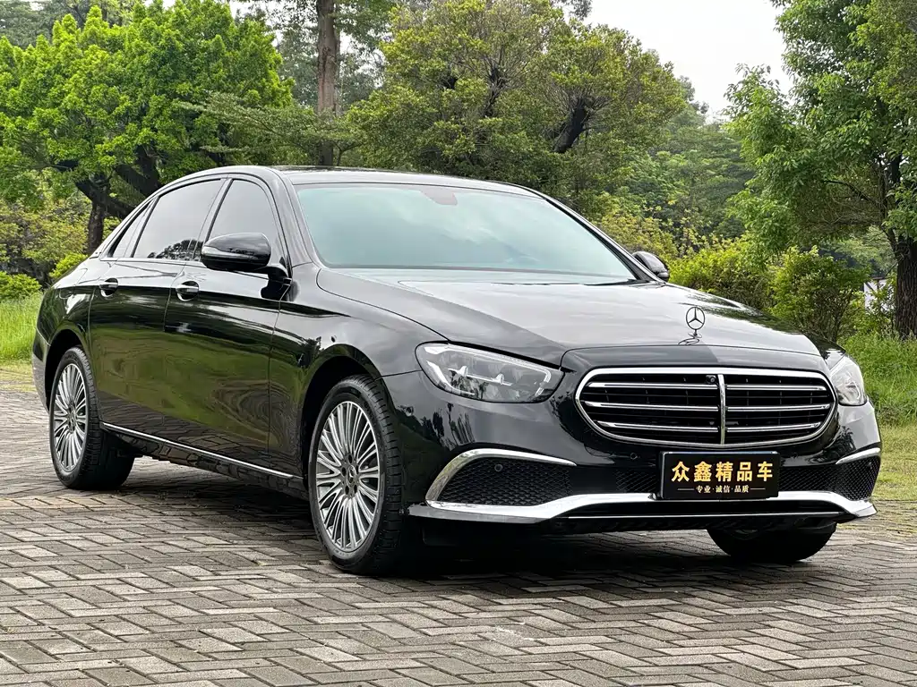 Mercedes-Benz E-Class — миниатюра 3