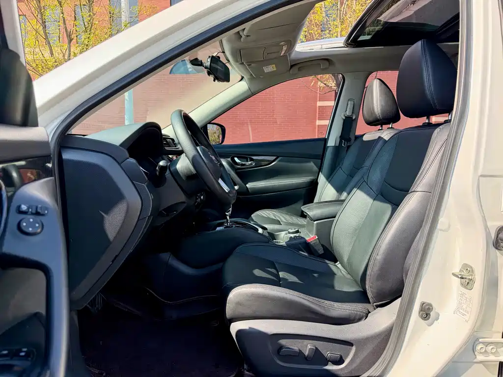 Nissan X-Trail — миниатюра 4