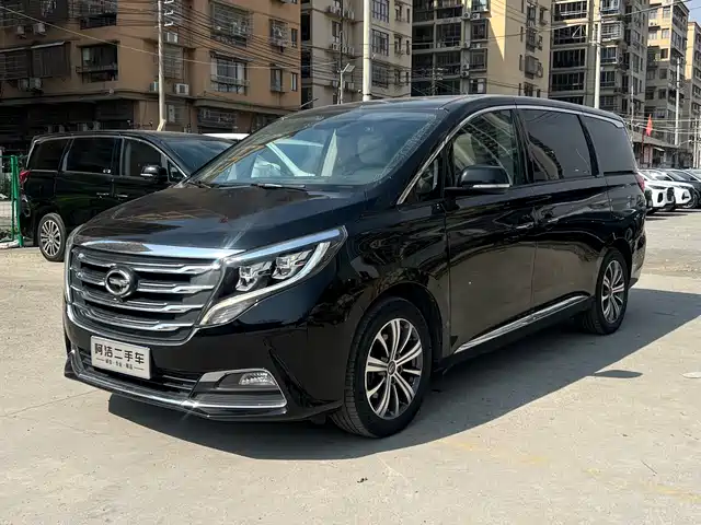 GAC TRUMPCHI M8 2018