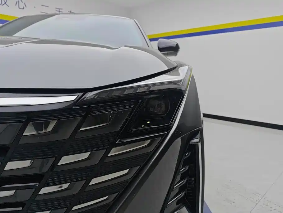 Changan UNI-Z — миниатюра 5