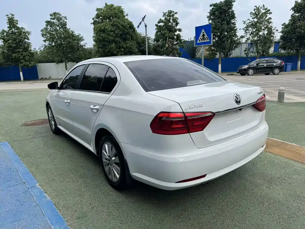 Volkswagen Lavida — миниатюра 6
