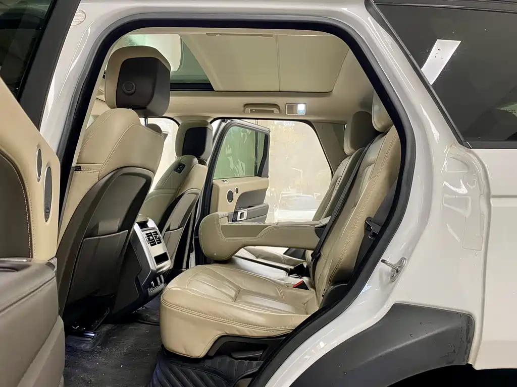Land Rover Range Rover Sport Sport 2021 P400e SE