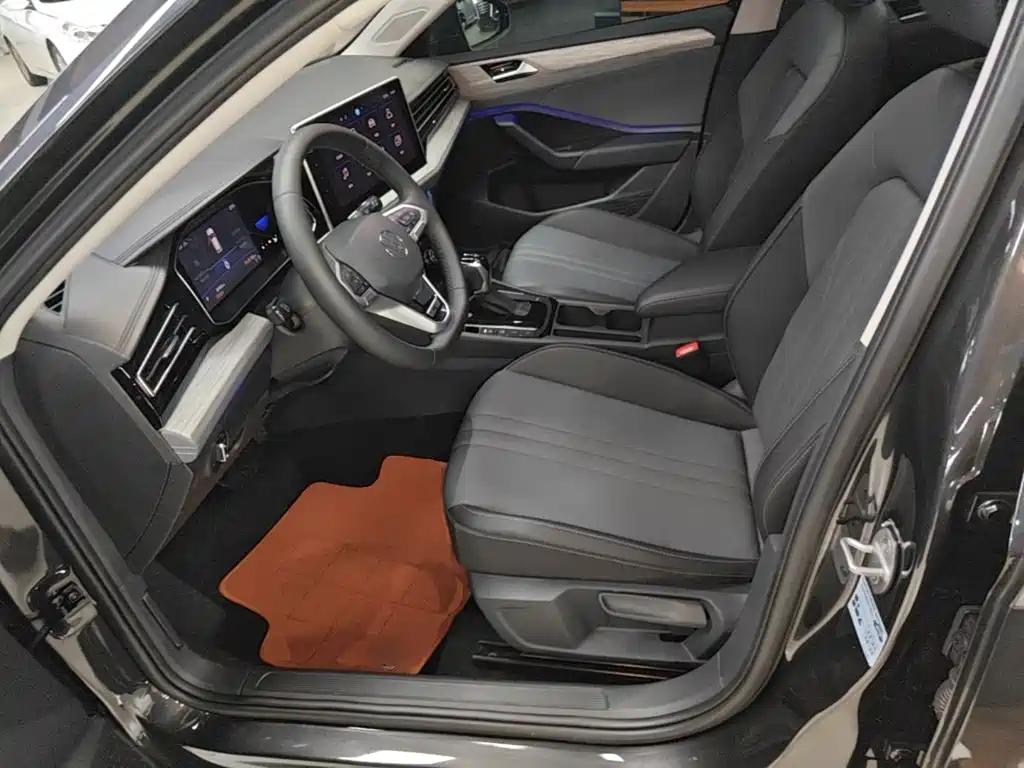 Volkswagen Sagitar — миниатюра 15