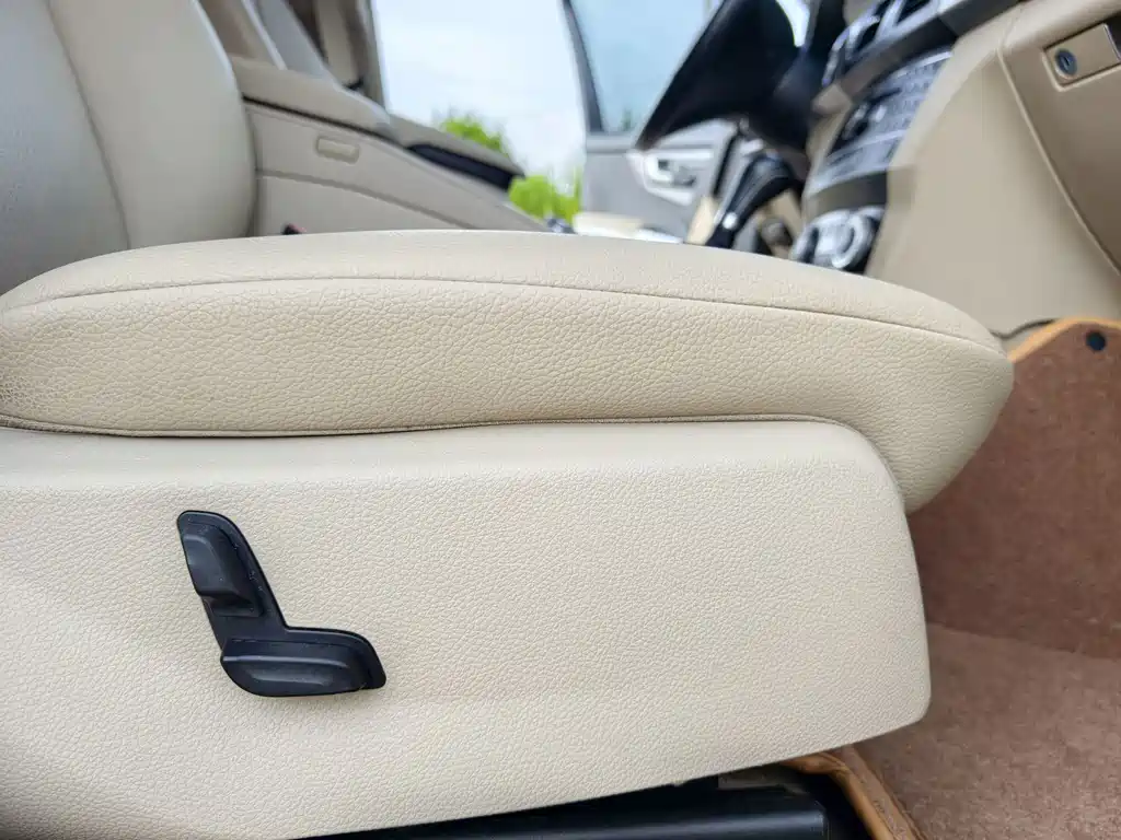 Mercedes-Benz GLK-Class — миниатюра 24